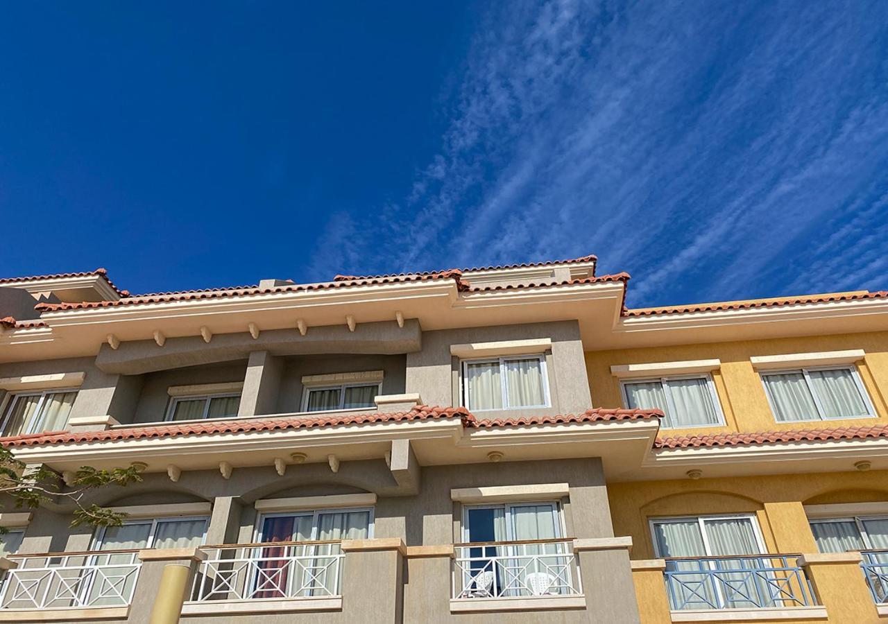 Fully Equipped Apartments Pool & Mountains View In Porto Sharm Resort Exterior photo