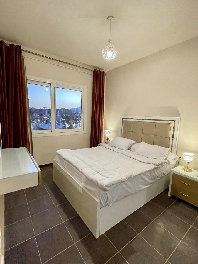Fully Equipped Apartments Pool & Mountains View In Porto Sharm Resort Exterior photo